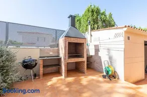 Casa junto al mar con jardín - Image 5