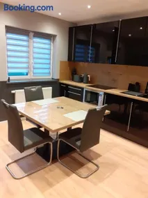 100pro-Apartments - Image 1