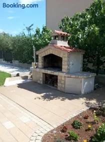 Apartments Villa Flora - Image 4
