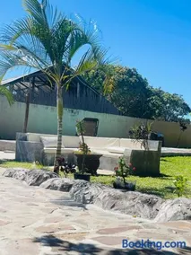 Macaneta Beach Villa - Image 2