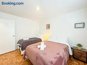 Spacious and Convinient near NYC Parking Available - Image 3