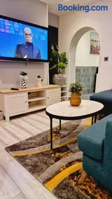 Cosy Home near Central London - Image 5