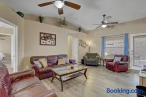 Pet-Friendly 4BR Vegas Vacation Renta Sleeps 8 Families, Groups Welcome! - Image 3