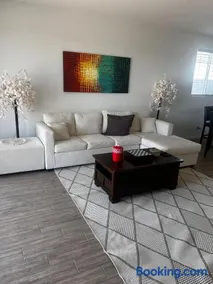 Home with rooms to rent - Image 3