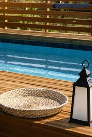 Moment's in Nature Vineyard Bungalows Pool & Jacuzzi - Image 2