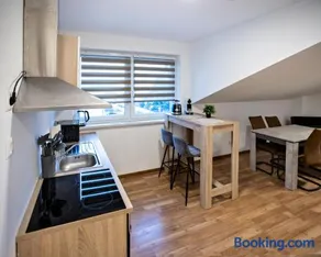 CozyHome - Spacious and Modern Apartment close to Vienna - Image 4