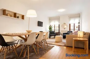 Apartamento Retiro II en Madrid Capital - Image 1