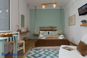 Athens Wooden Studio - Image 1