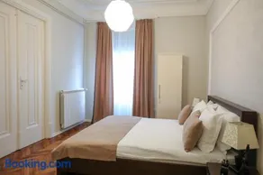 Natalie's Residence - Image 5