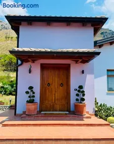 New entire villa with pool and sea views - Image 2