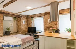 Cosy Brick Nest 15 - Riga Center Studio with Free Parking - Image 1