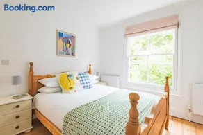 Poplar Farm House - Image 4