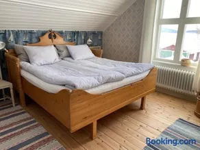 Charmig stuga på bondgård - Image 1
