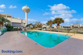OIB38 Sandvillas C1 - Image 1
