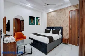 Hotel Aroha A Corporate Suites Near Botanical Garden Metro Station - Image 5