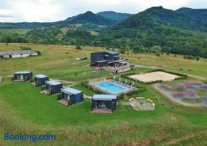 FLANDRA Glamping - Image 1