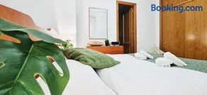 Apto Familiar en Alicante, 4 Pax, 3 Camas, 2 Baños - Image 1