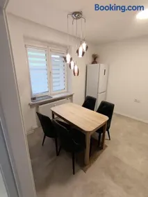 Specious Apartment in Downtown - Image 2