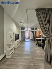 Cozy 3 rooms central in Arad - Image 2