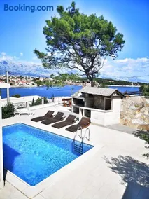 Villa Sky with stunning view - Image 2