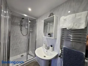 Haybow Farm Accommodation - Image 2