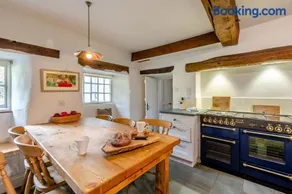 4 Bed in Staveley oc-s33928 - Image 2