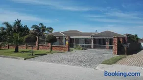 Humewood Home Stay - Image 3
