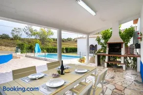 Villa Oasis - Pool & Garden - Image 3