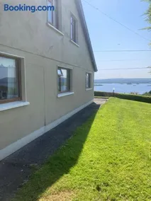 Islandview House - Image 1