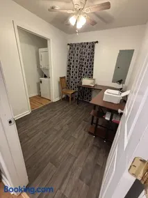 Craft Cottage - Image 3