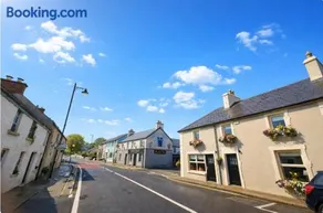 The Corner house, Dromod - Image 1