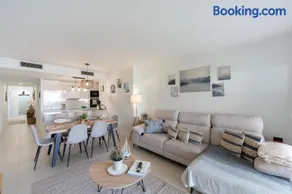 Apartamento Lujo Vistas al Mar - Image 4