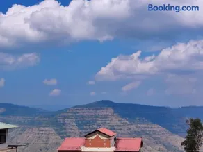 Fogg Villa - Valley View / Swimming pool / AC - Image 3