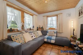 Charming apartment in a Chalet house - Image 5
