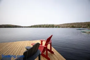 Cozy front lake cottage! - Image 2