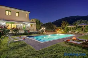 Villa Syriti - Image 1