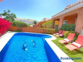 Villa with heated private pool, sea view& turkish sauna - Image 1