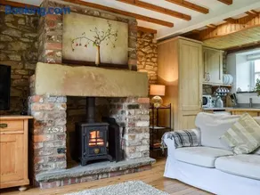 Fox Cover Cottage - Image 3