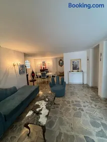 La chambre dorée avec jardin privé - Image 1