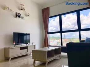 Cozy Mayfair Homestay - Image 3