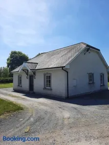Clone manor Lodge - Image 3