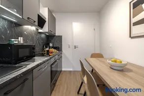 Appartment Haus Rothenhaus Hamburg - Image 1