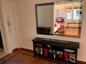 Spacious & Sunny Kolonaki Apt 5 mins metro/ACx3/1.5 BT - Image 3