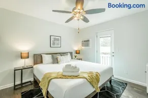 08 The Evans Room - A PMI Scenic City Vacation Rental - Image 2
