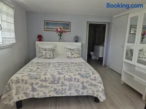Chambre double avec salle de bain privative - Image 1