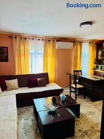 Flat in Leskovik - Image 3