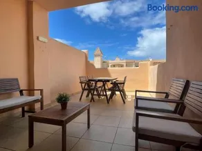 Apartamento con piscina y terraza muy cerca de la playa - Image 4