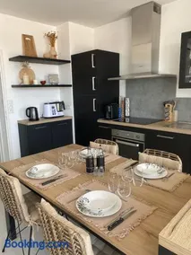 Appartement cosy 2 ch avec toit terrasse & parking - Lumineux et calme - Image 3