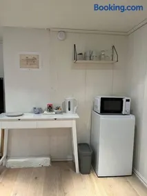 Hybel med bad - Image 3