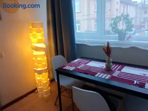 Cozy 2-Bedroom flat with Terrace & Parking by Alfa - Image 2
